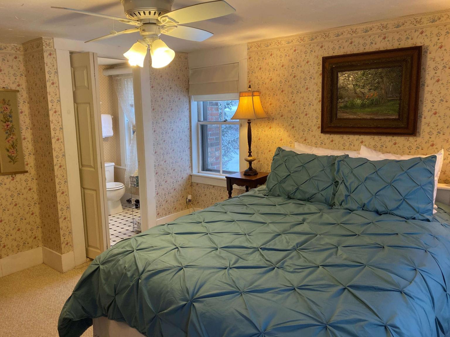 Follansbee Inn