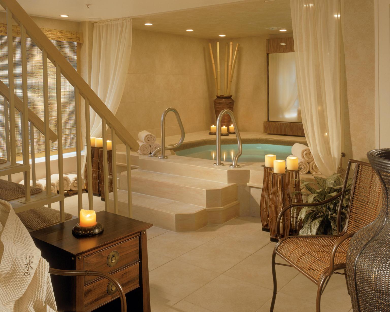 Shui Spa Mineral Soaking Tub
