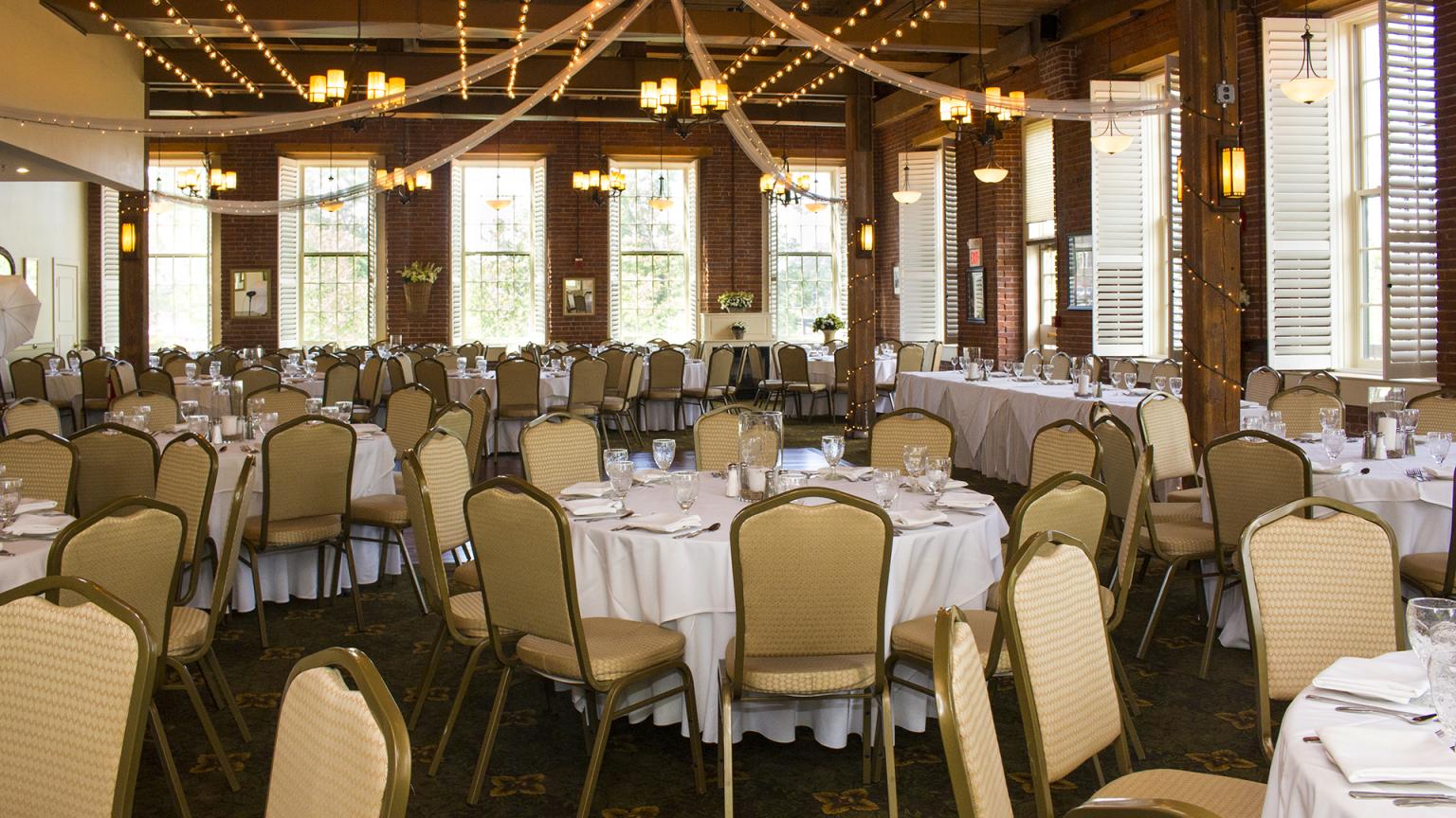The Common Man Inn & Restaurant - Sugar River Ballroom