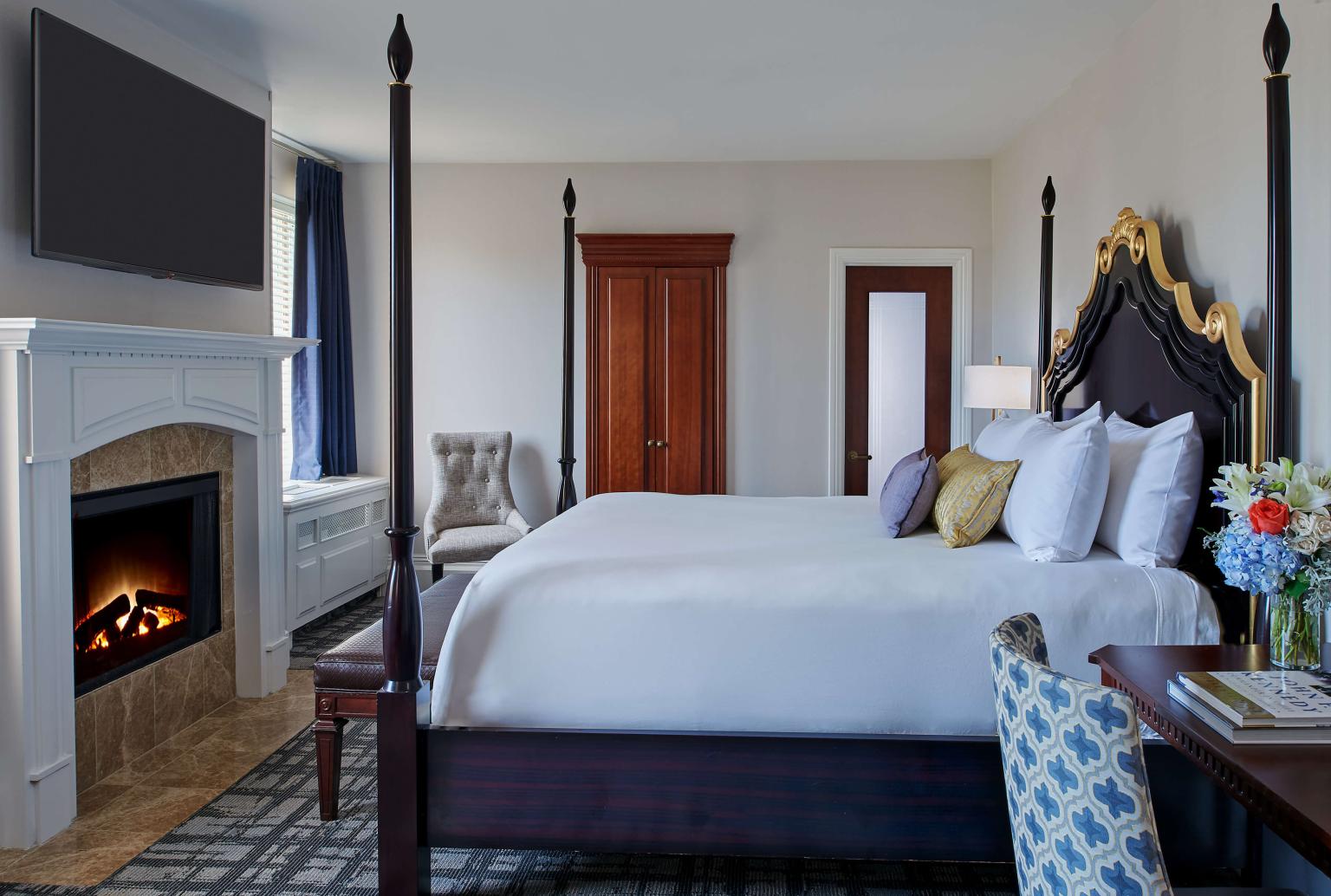 Hotel Viking Estate Fireside Guestroom