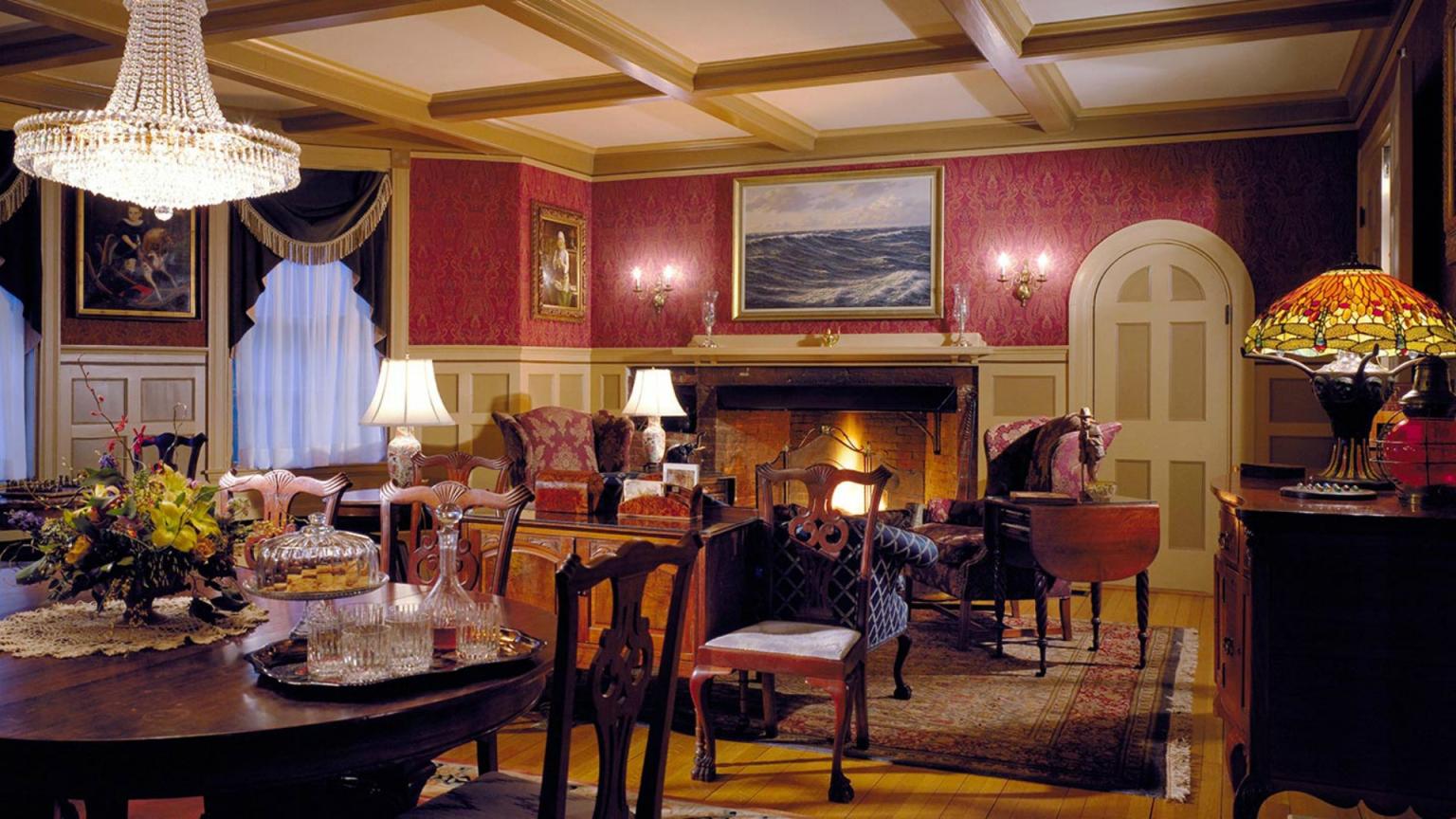 Captain Lord Mansion Common Room