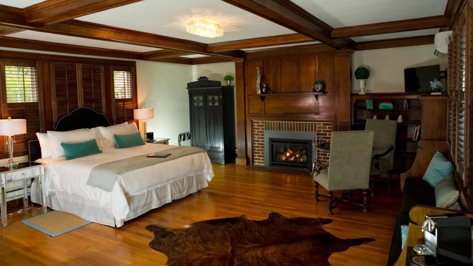 nobnocket_boutique_inn_top_inn_adults