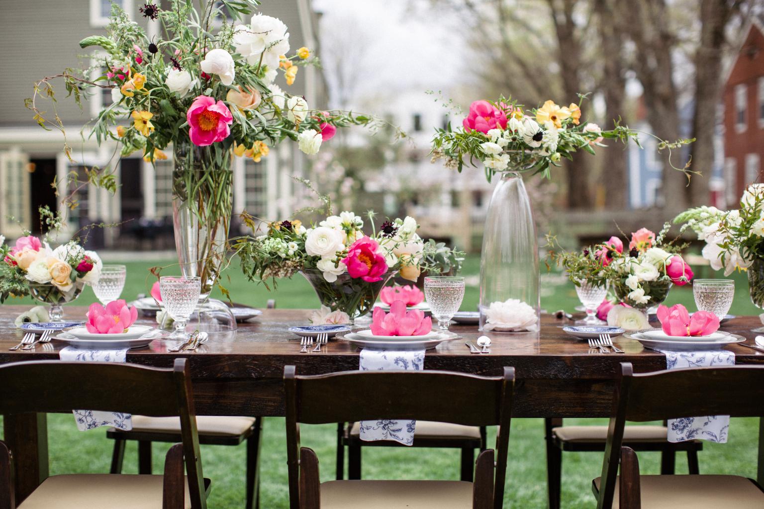 Festive Wedding Table in the Garden of the Hancock Inn
