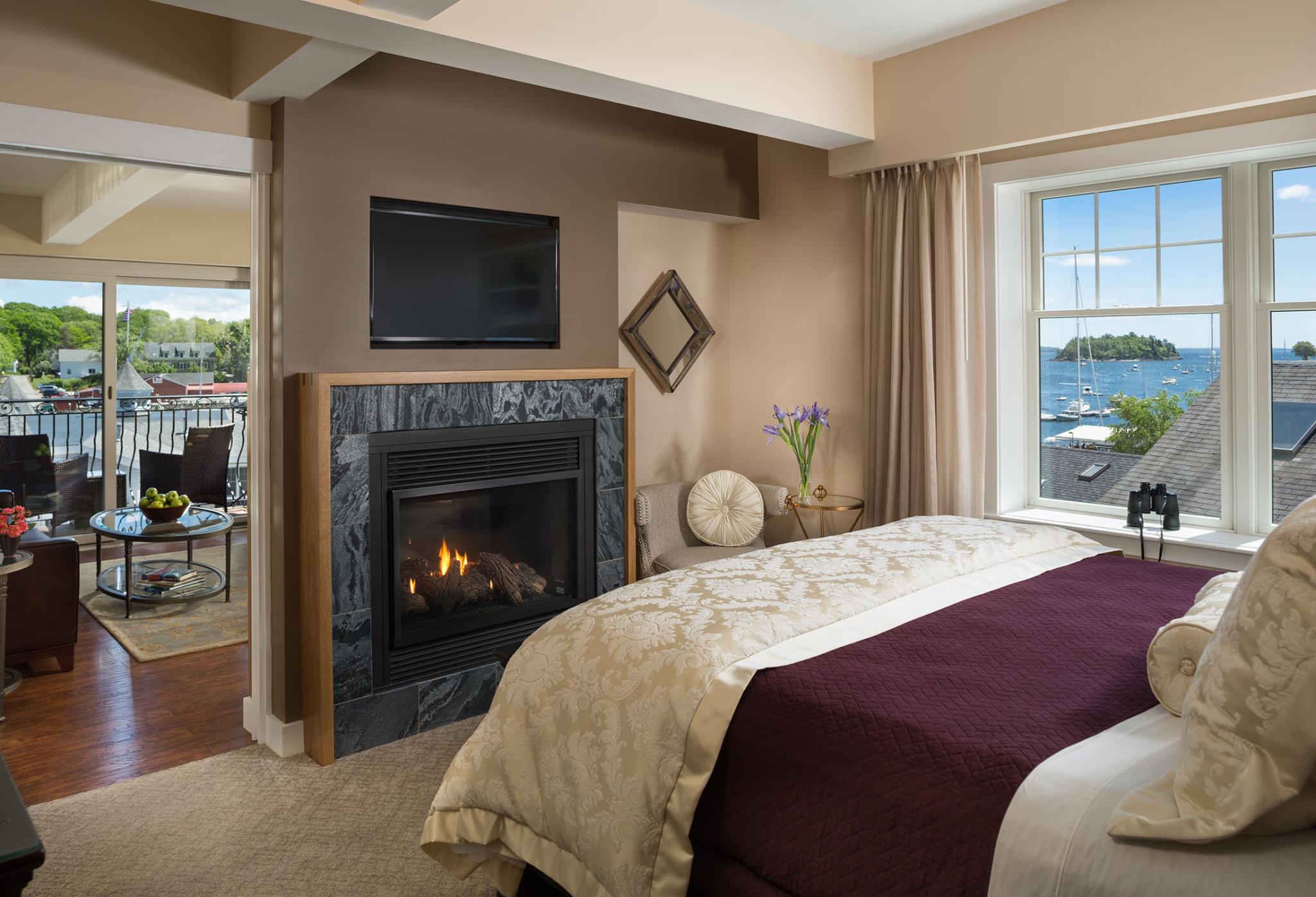 Camden Harbor Suite