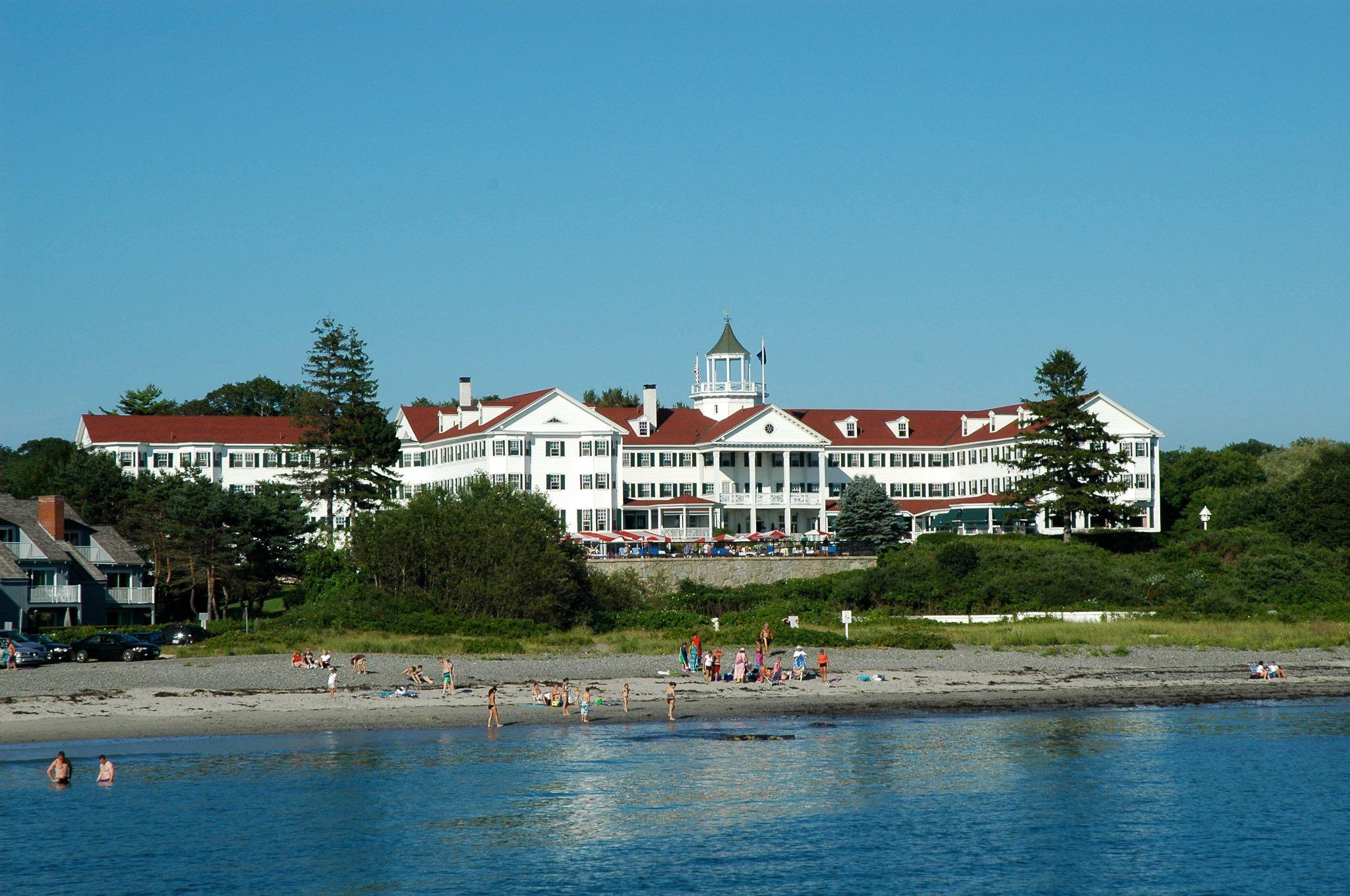 Lodging in Kennebunkport, ME Unique Getaways + Vacations at Colony Hotel