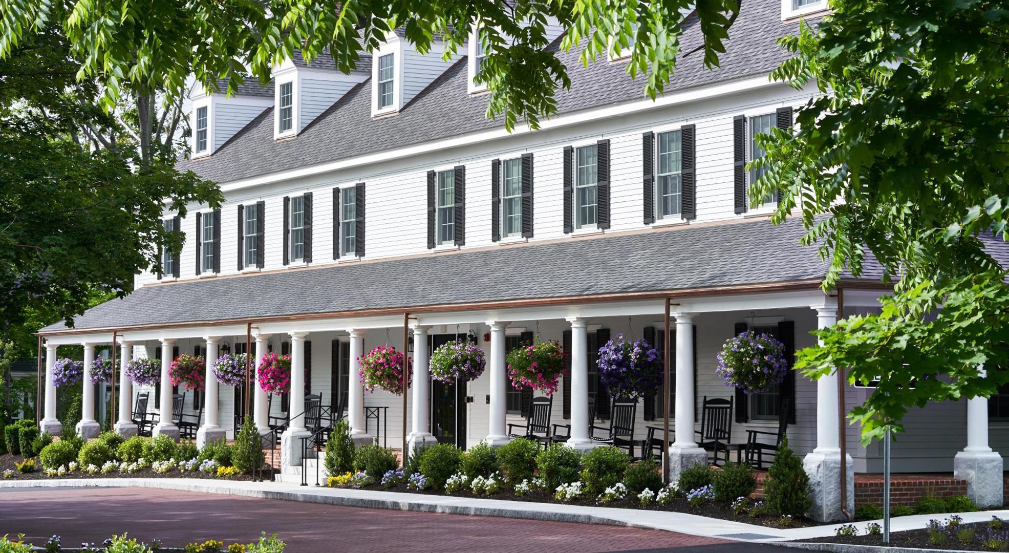 Groton Inn Exterior