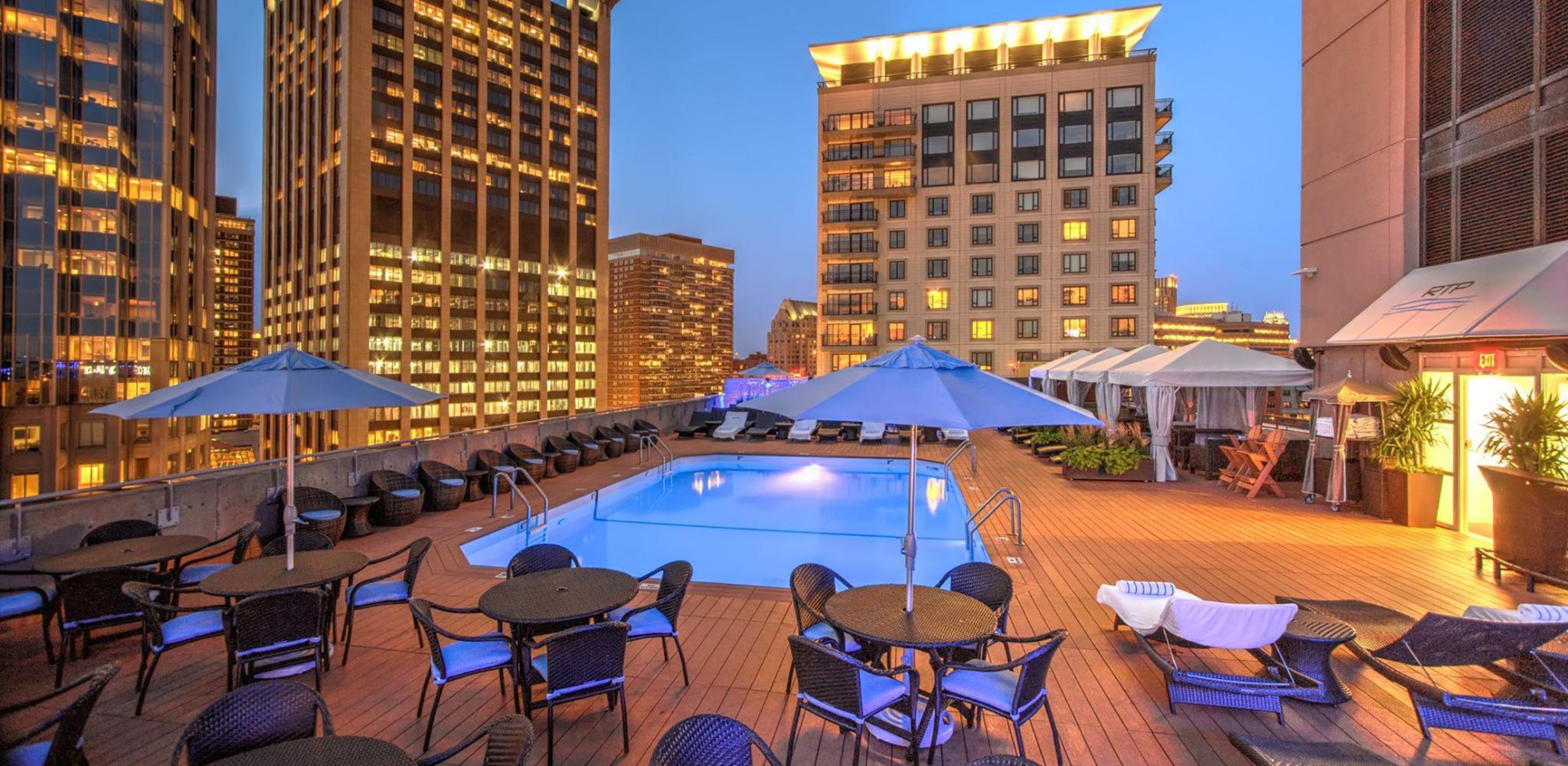 Colonnade Hotel Rooftop pool
