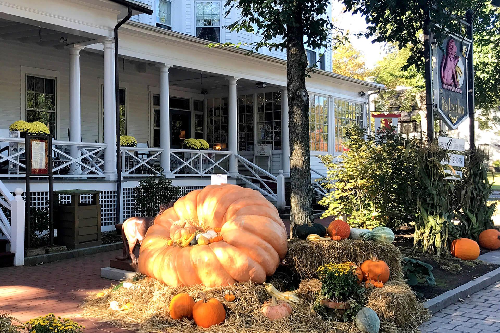 Red Lion Inn Exterior in Fall