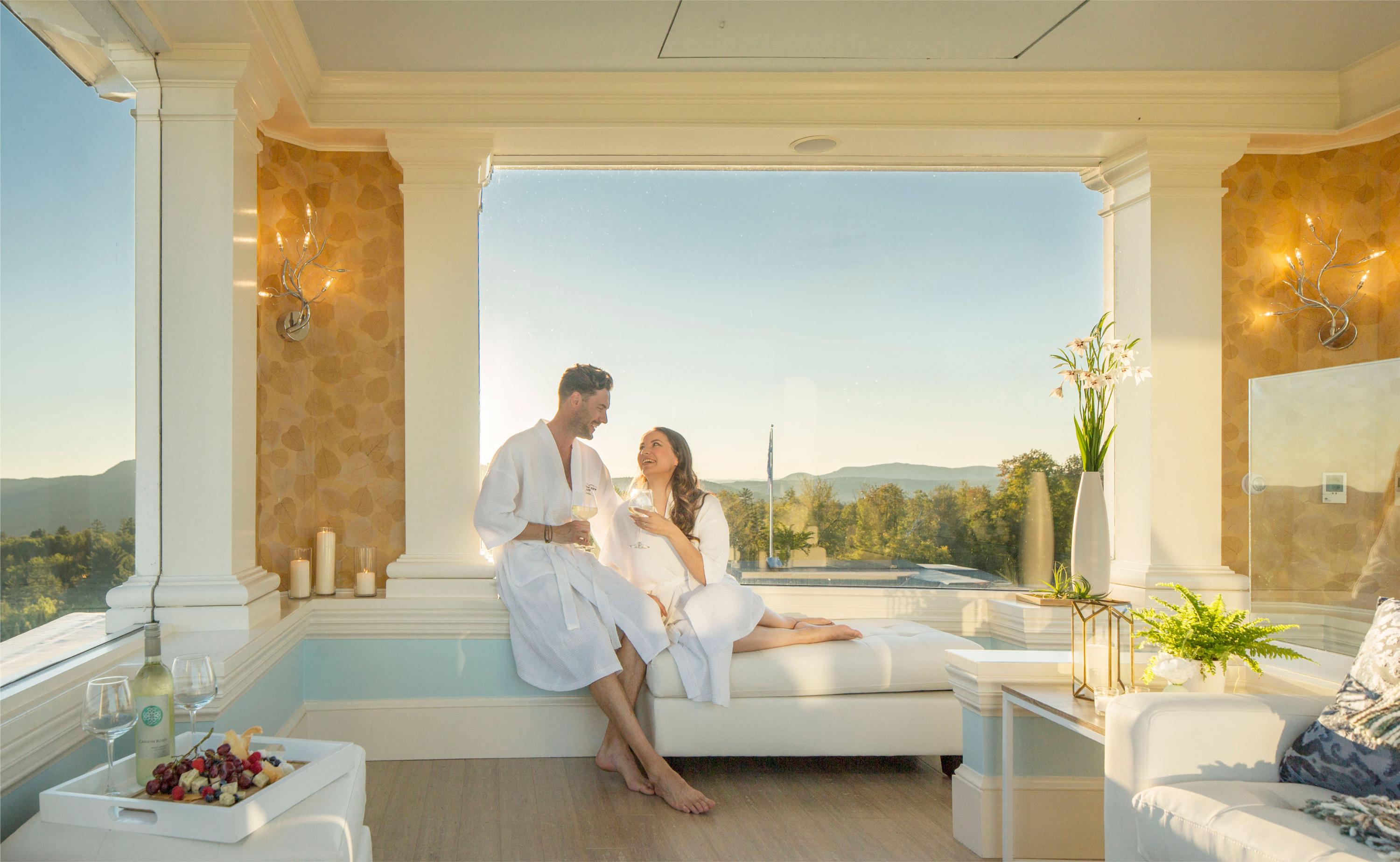 Luxury Lodging in Whitefield, NH New England Vacations + Getaways