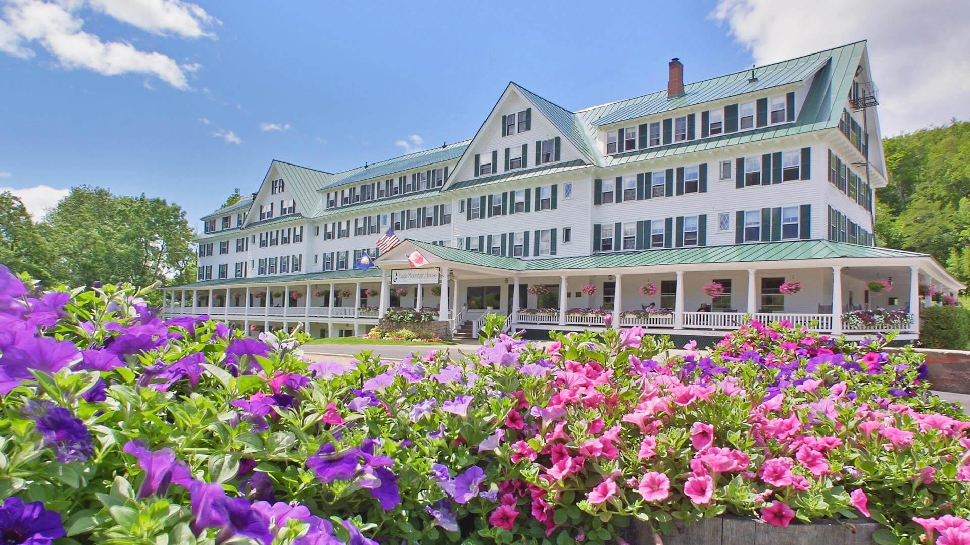 Pet and Dog Friendly Vacations in New Hampshire New England Inns and