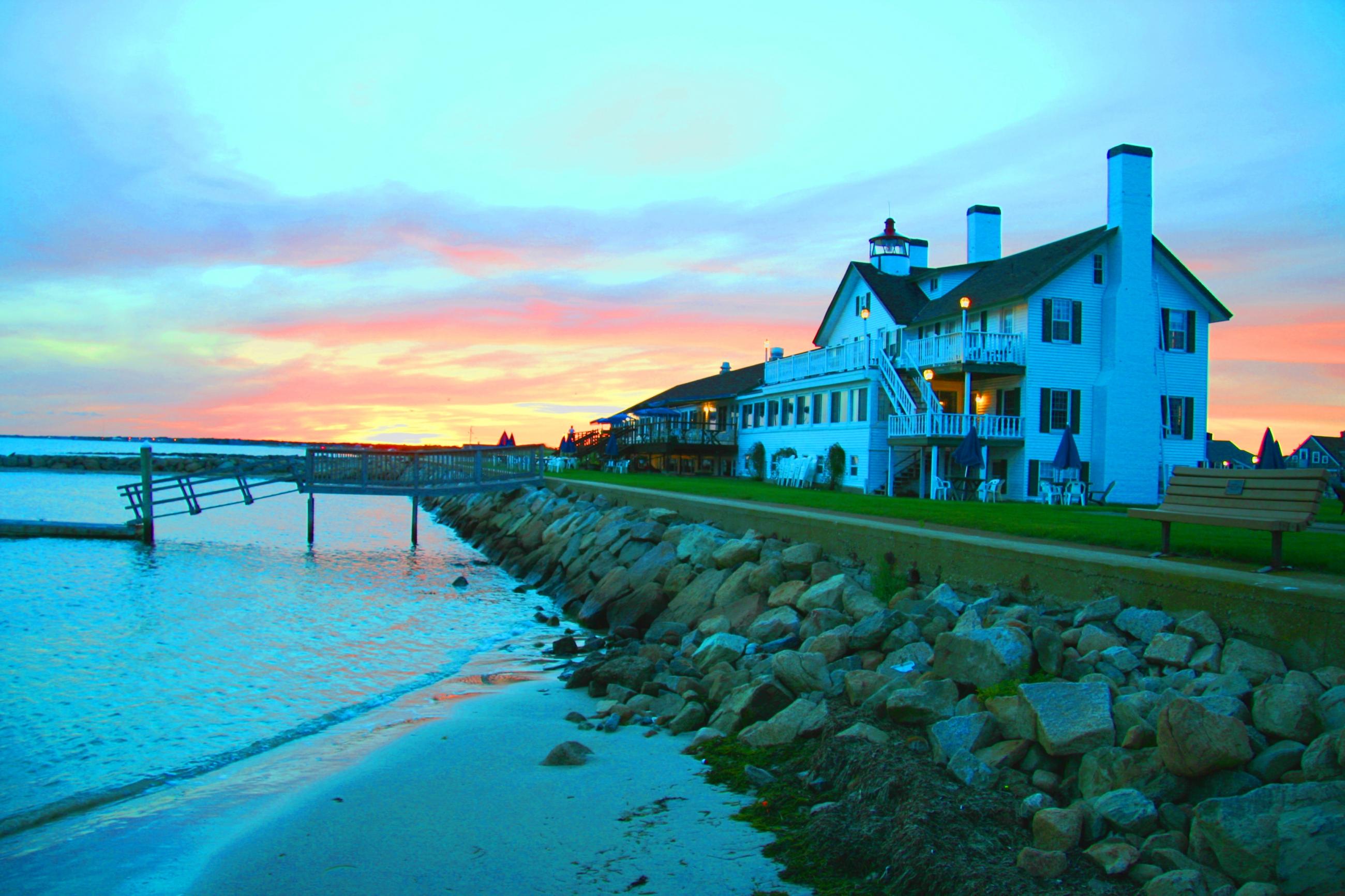Lodging in West Dennis, MA | Cape Cod Vacations + Getaways at