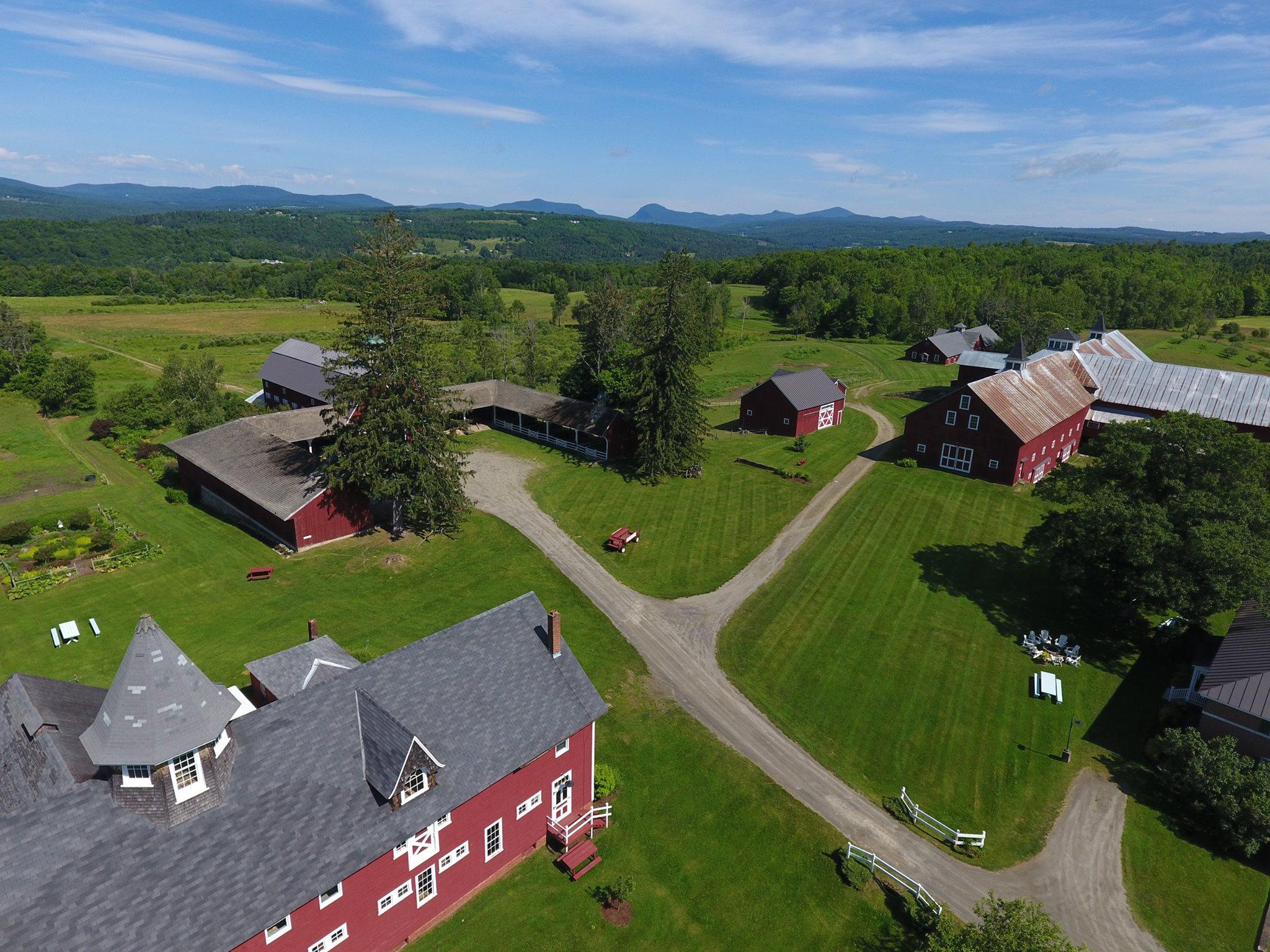 Lodging In East Burke Vt Northeast Kingdom Getaways Vacations Inn At Mountain View Farm