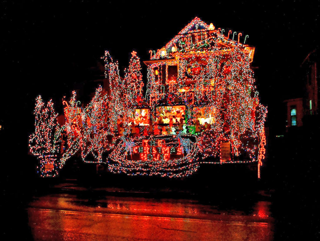 Torrington Christmas House