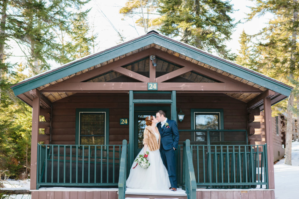 Plan a rustic winter wedding at Point Lookout Resort