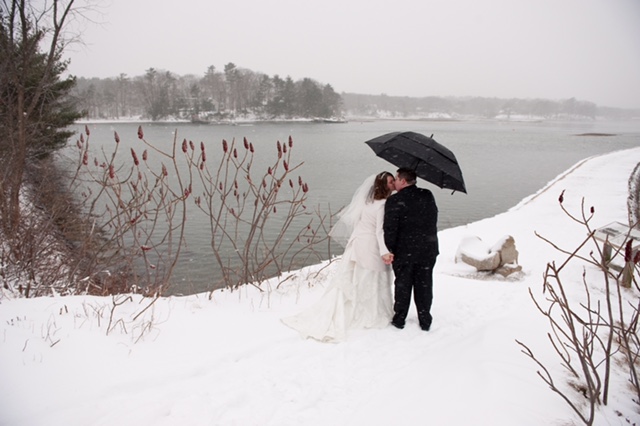 Winter Weddings at Stage Neck Inn