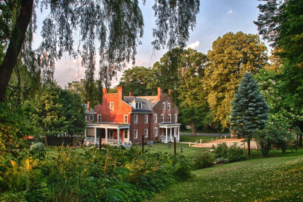 The Snapdragon Inn in Windsor, VT is one of New England's most historic hotels.